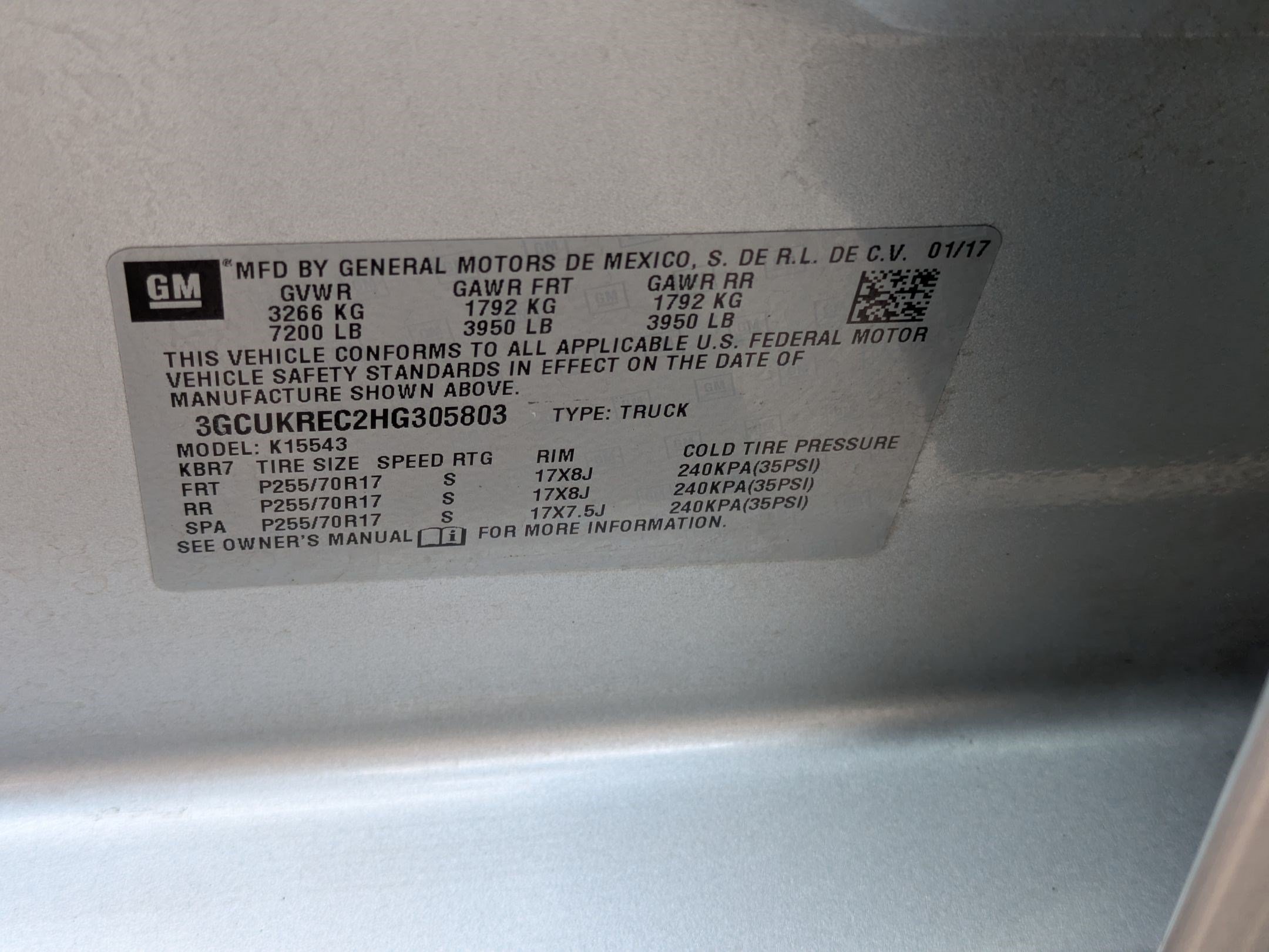 Used 2017 Silver Ice Metallic Chevrolet LT image 31