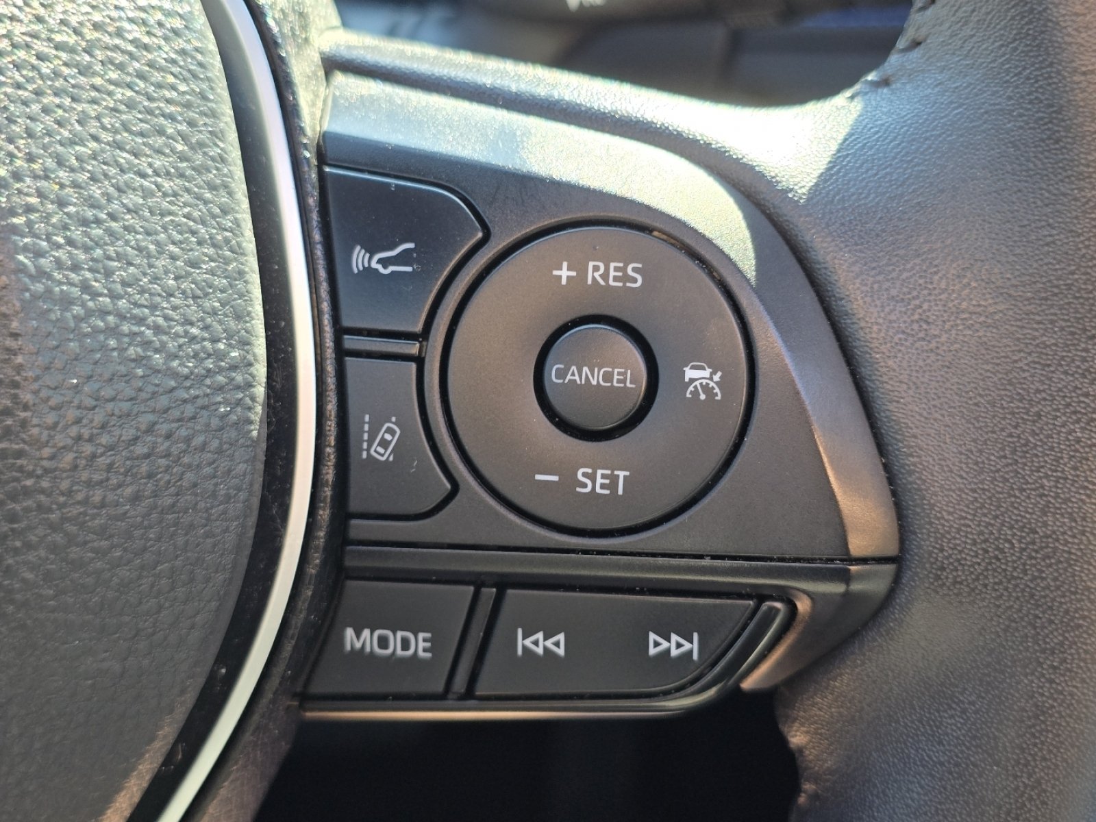 Used 2022 Midnight Black Metallic Toyota XSE image 32