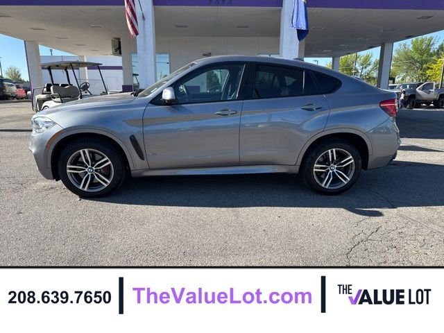 Used 2017 Gray BMW xDrive50i image 7