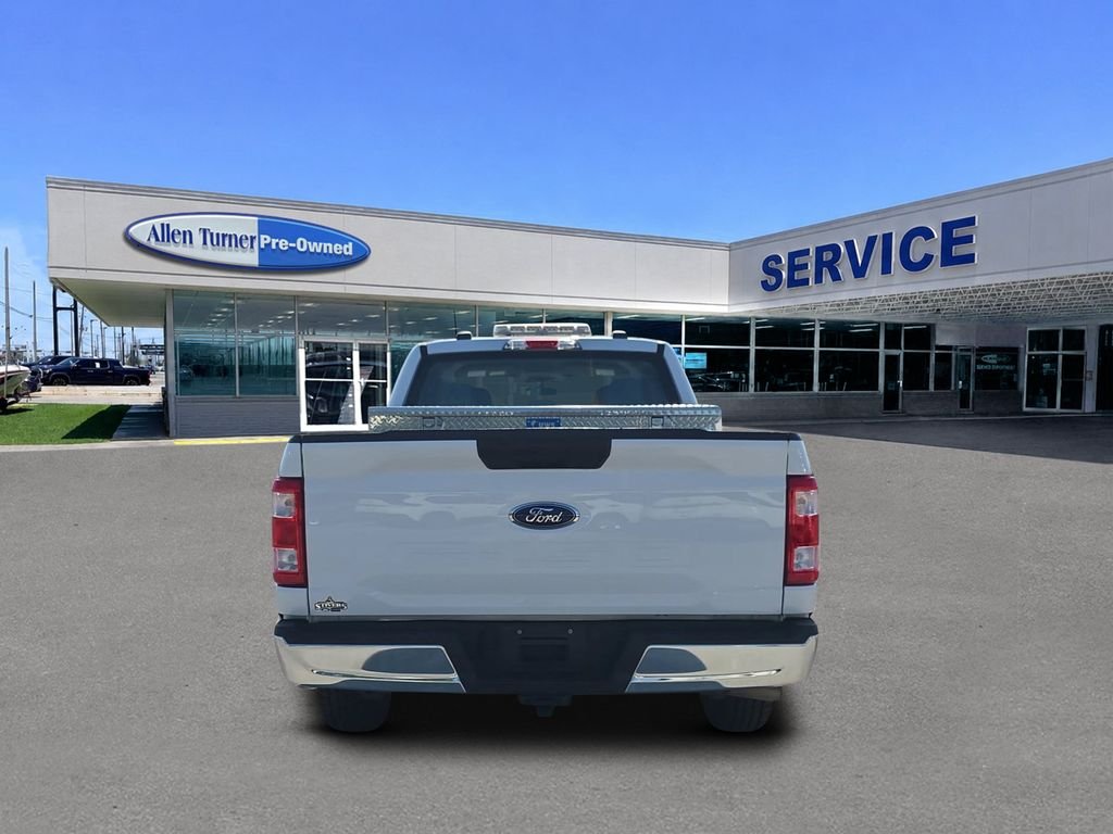 Used 2022 Oxford White Ford XL image 7