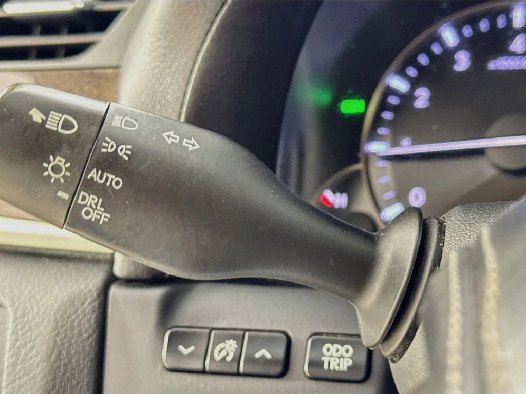 Used 2016 Gray Pearl Lexus 350 image 14