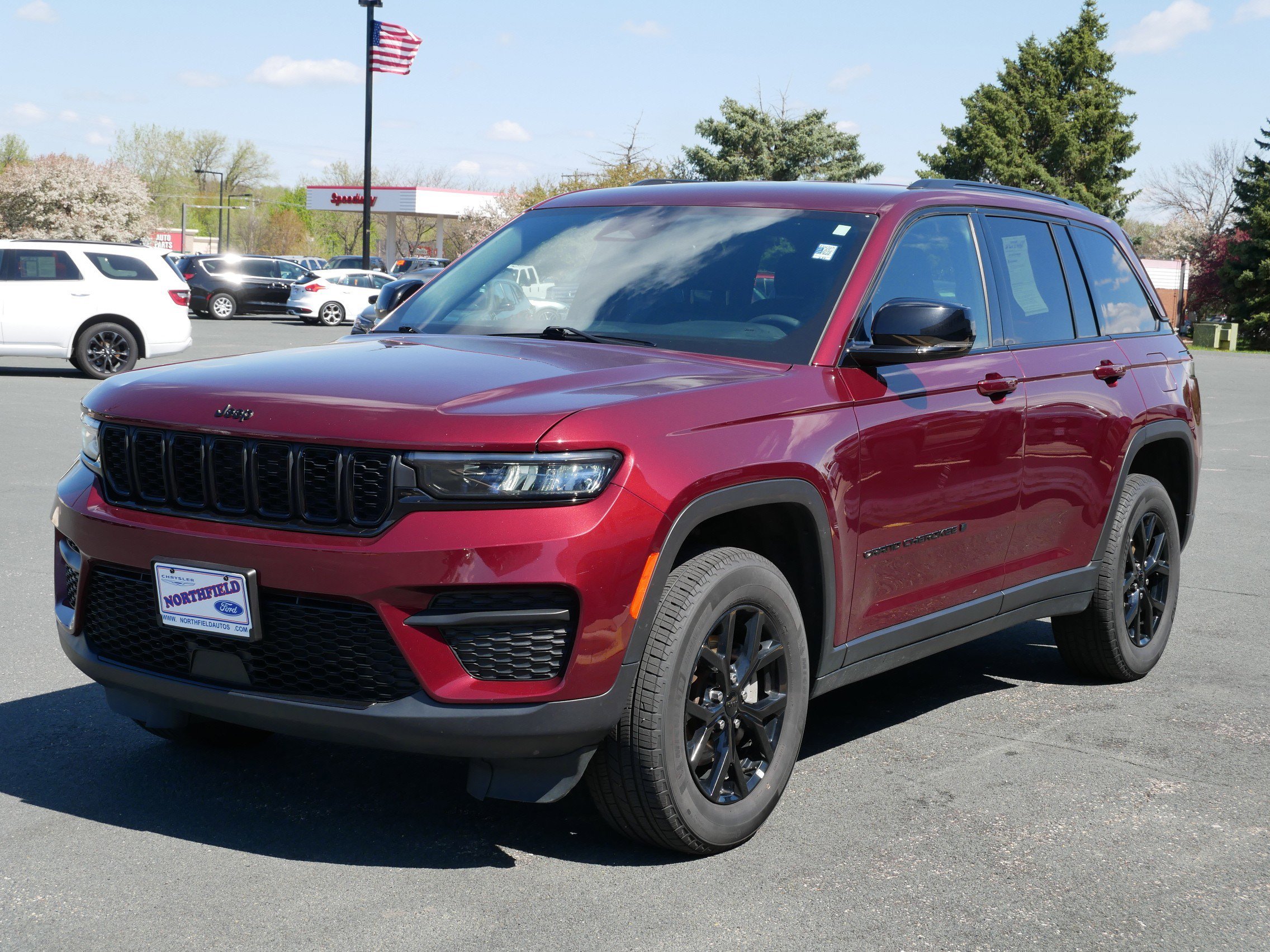 View vehicle photo 4