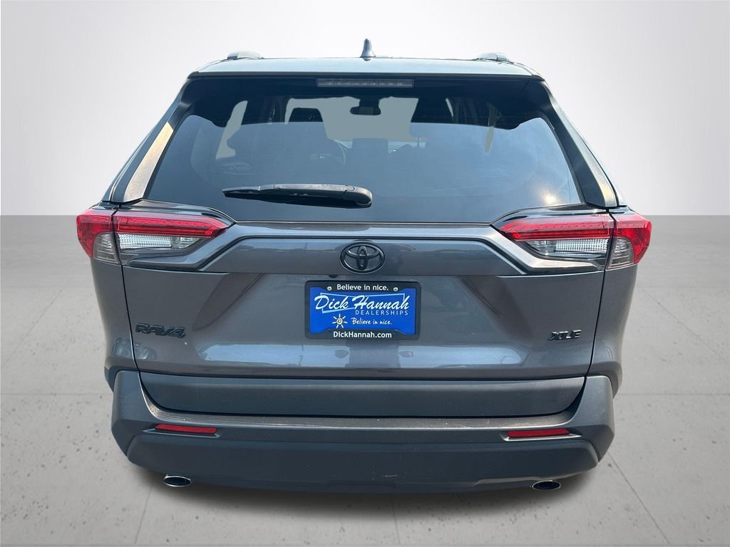 Used 2021 Gray Toyota XLE image 8