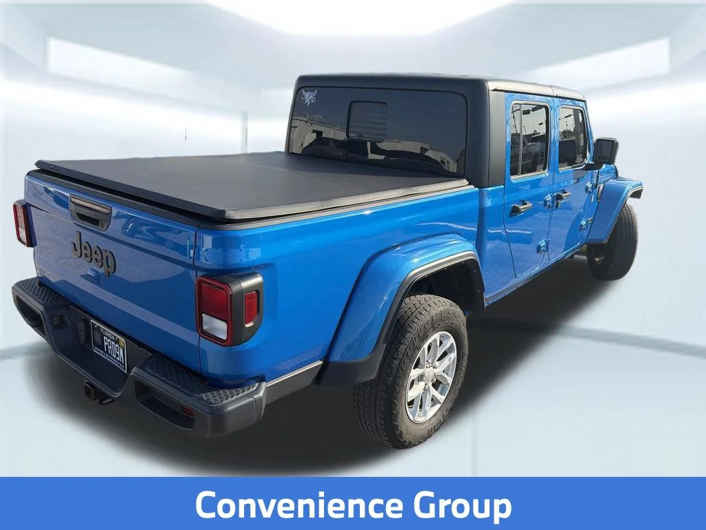 Used 2023 Blue Jeep Sport S image 5