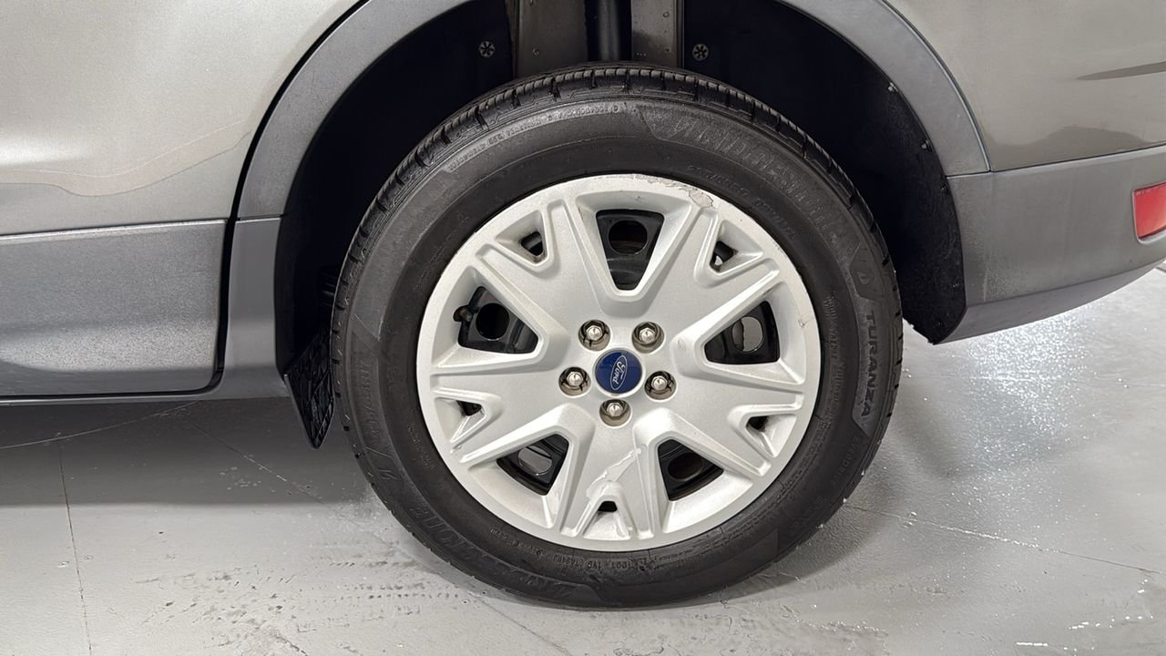 Used 2016 Gray Ford S image 23