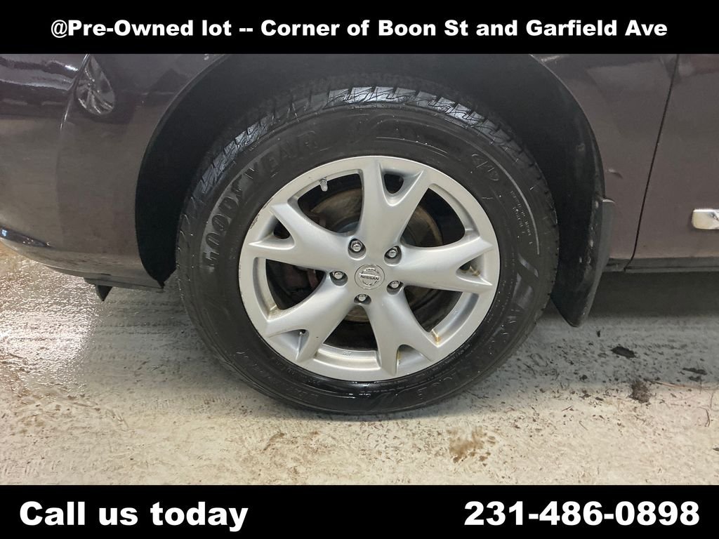Used 2011 Black Nissan SV image 5