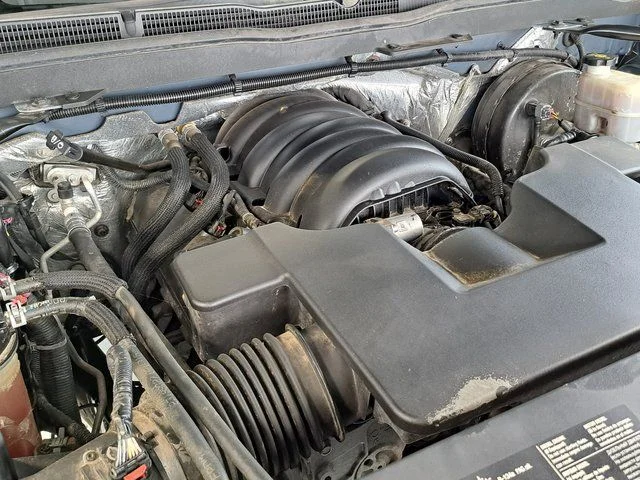 Used 2015 Gray Chevrolet LT image 28