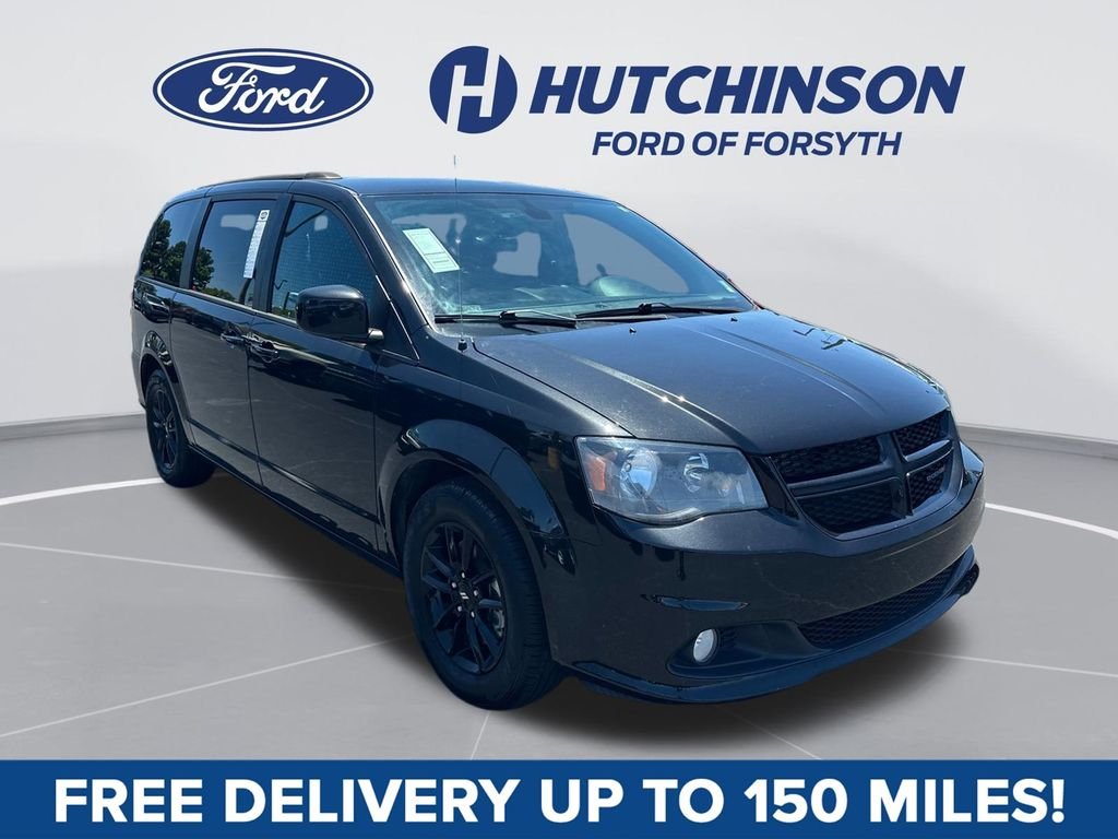 Used 2020 Black Dodge SE Plus image 1