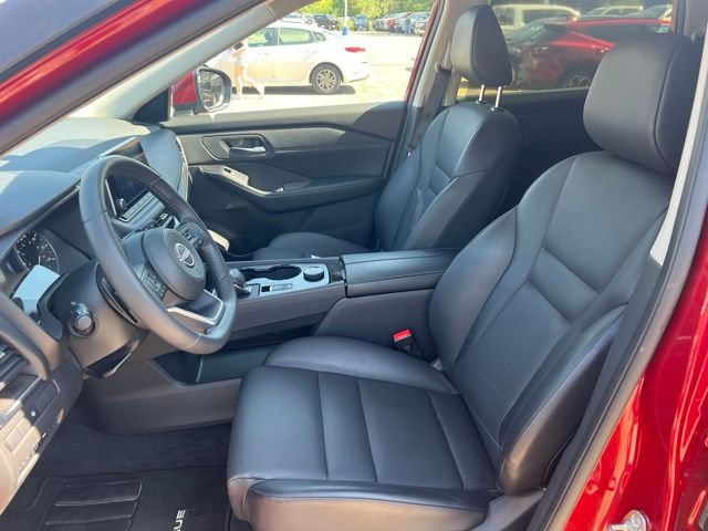 Used 2024 Red Nissan SV image 15