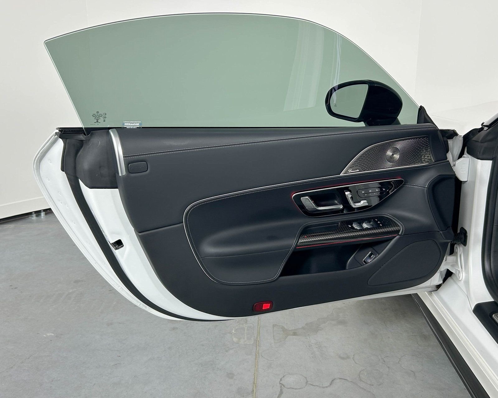Used 2022 White Mercedes-Benz SL 63 AMG® image 9