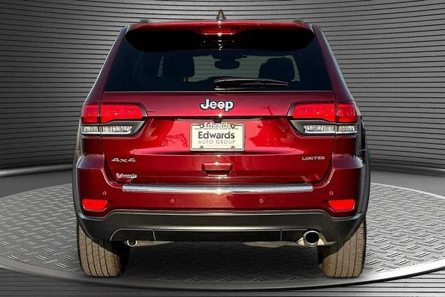 Used 2021 Red Jeep Limited image 5