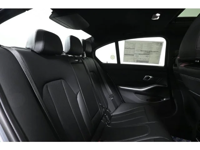 New 2026 Skyscraper Grey Metallic BMW 330i xDrive image 29