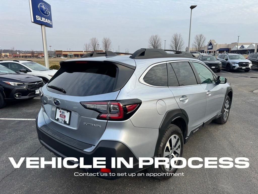 Used 2025 Subaru Outback Premium with VIN 4S4BTAFC9S3101462 for sale in Rochester, Minnesota