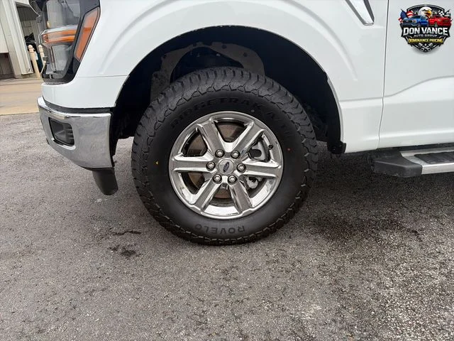 Used 2024 White Ford XLT image 26