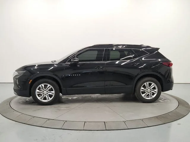Used 2020 Black Chevrolet LT image 4