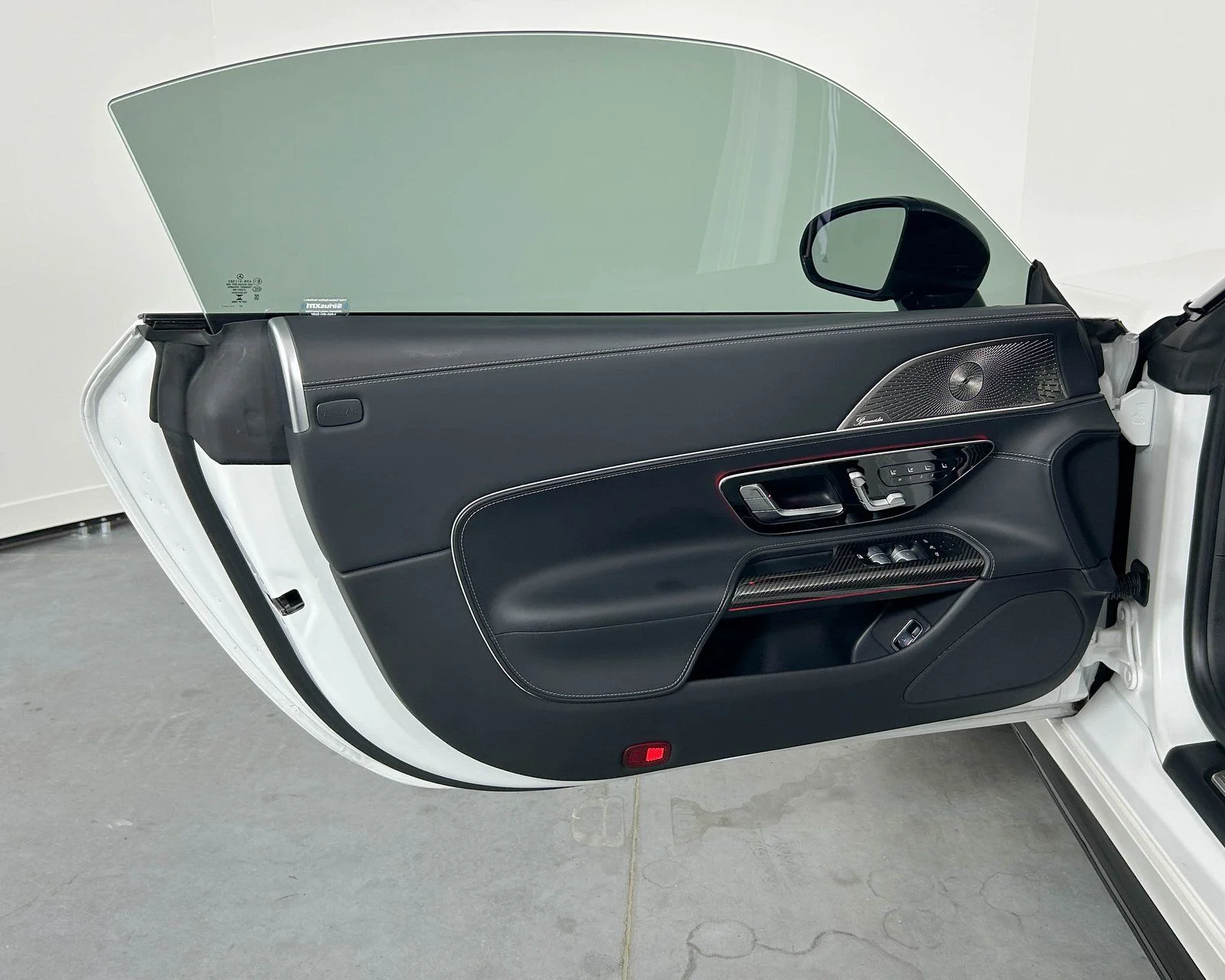 Used 2022 White Mercedes-Benz SL 63 AMG® image 9