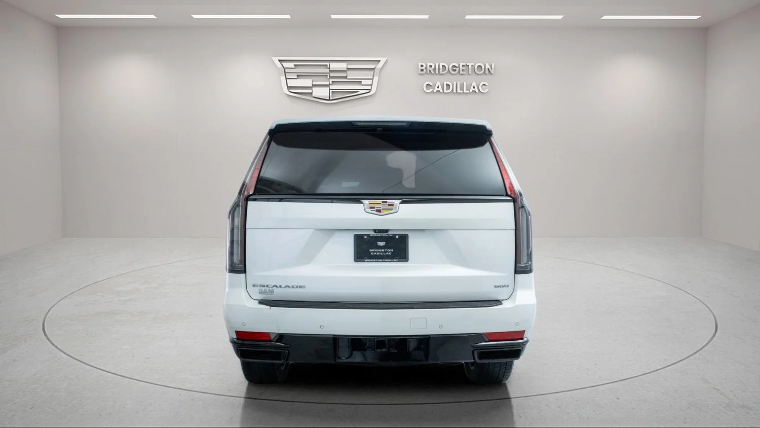 Certified Used 2024 White Cadillac Sport Platinum image 6