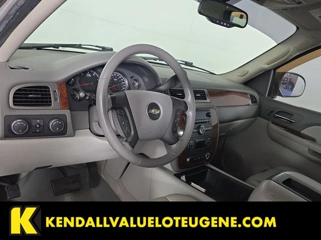 Used 2007 Silver Chevrolet LT image 3