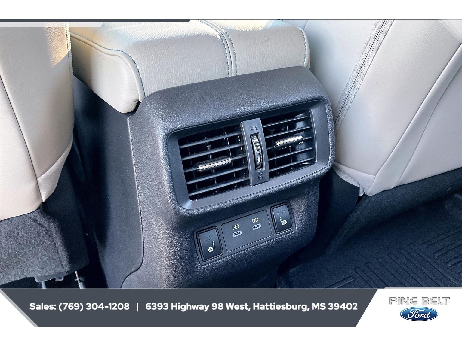 Used 2025 Everest White Pearl Tricoat Nissan Platinum image 25