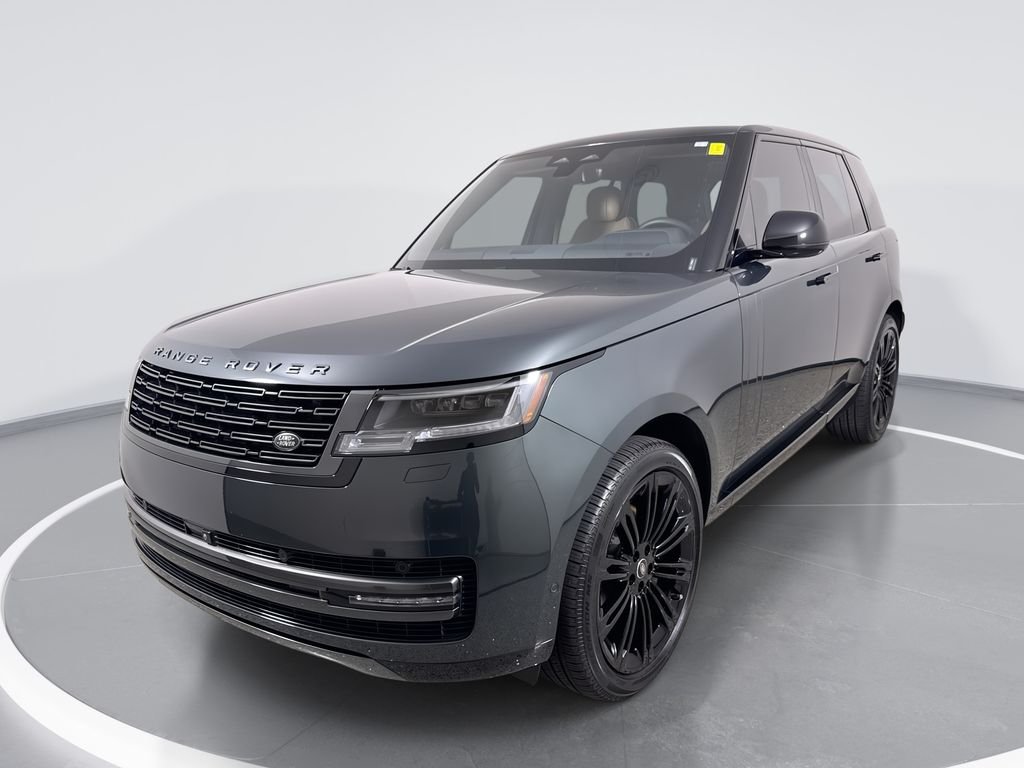 Certified Used 2025 Green Land Rover SE image 1