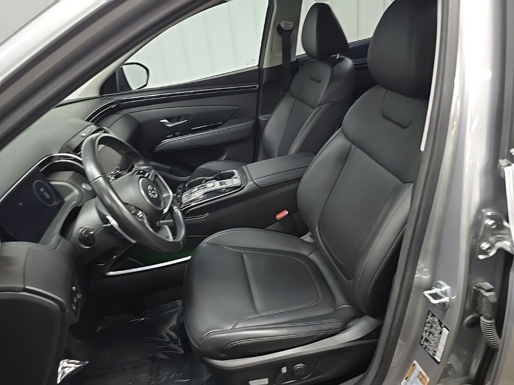 Used 2024 Shimmering Silver Hyundai SEL Convenience image 31