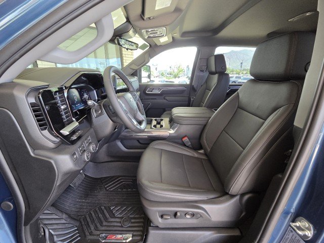 2026 Chevrolet Silverado 3500 HD LTZ - Photo 37