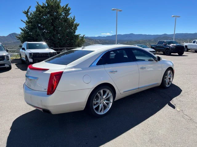 Used 2014 White Diamond Tricoat Cadillac Premium image 8