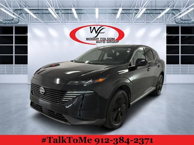 Used 2025 Black Nissan SV image 1