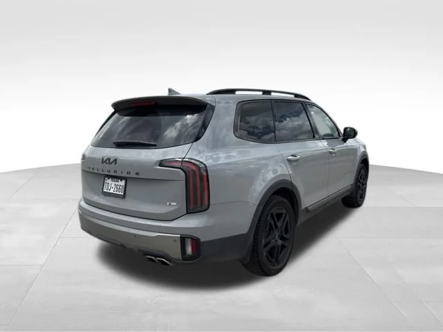 Used 2023 Gray Kia SX X-Line image 3