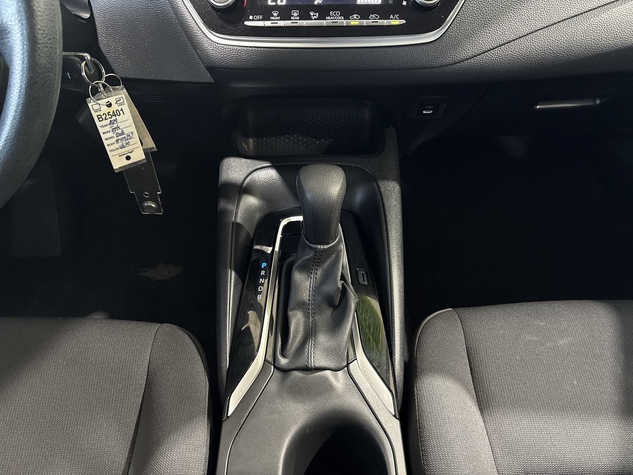 Certified Used 2024 Ice Toyota LE image 21