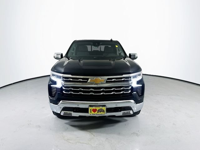 Used 2022 Black Chevrolet LTZ image 4