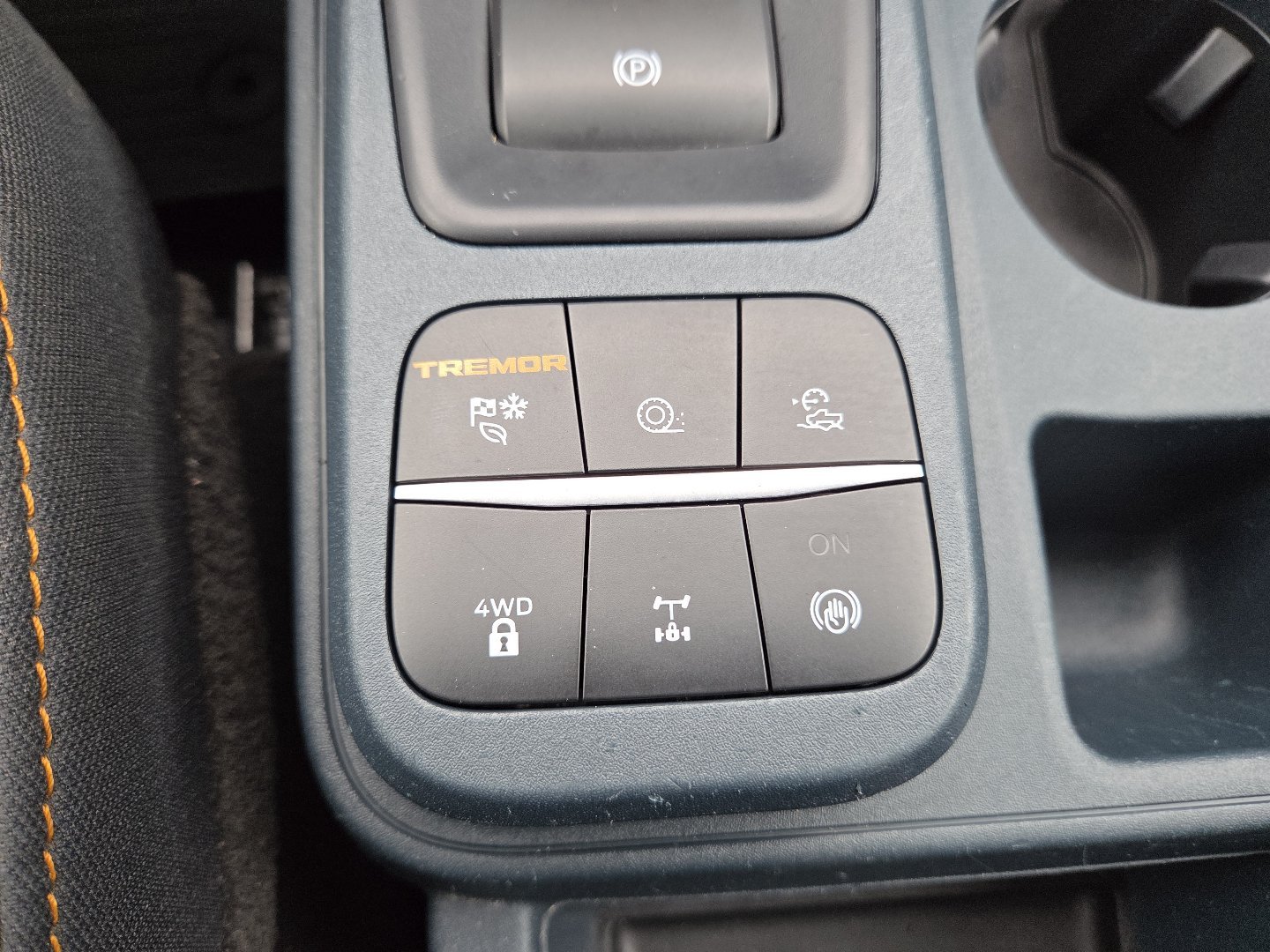 Used 2023 Avalanche Gray Ford XLT Advanced AWD SuperCrew image 6