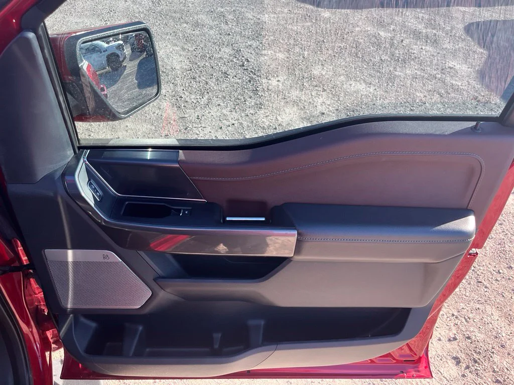 Used 2023 Red Metallic Ford Lariat image 33