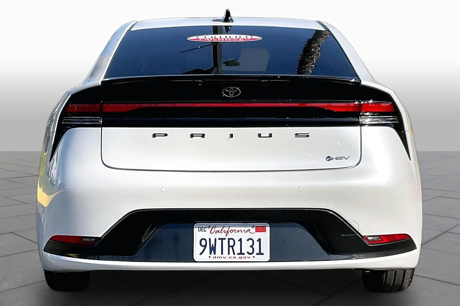 Certified Used 2026 Wind Chill Pearl Toyota XLE image 4
