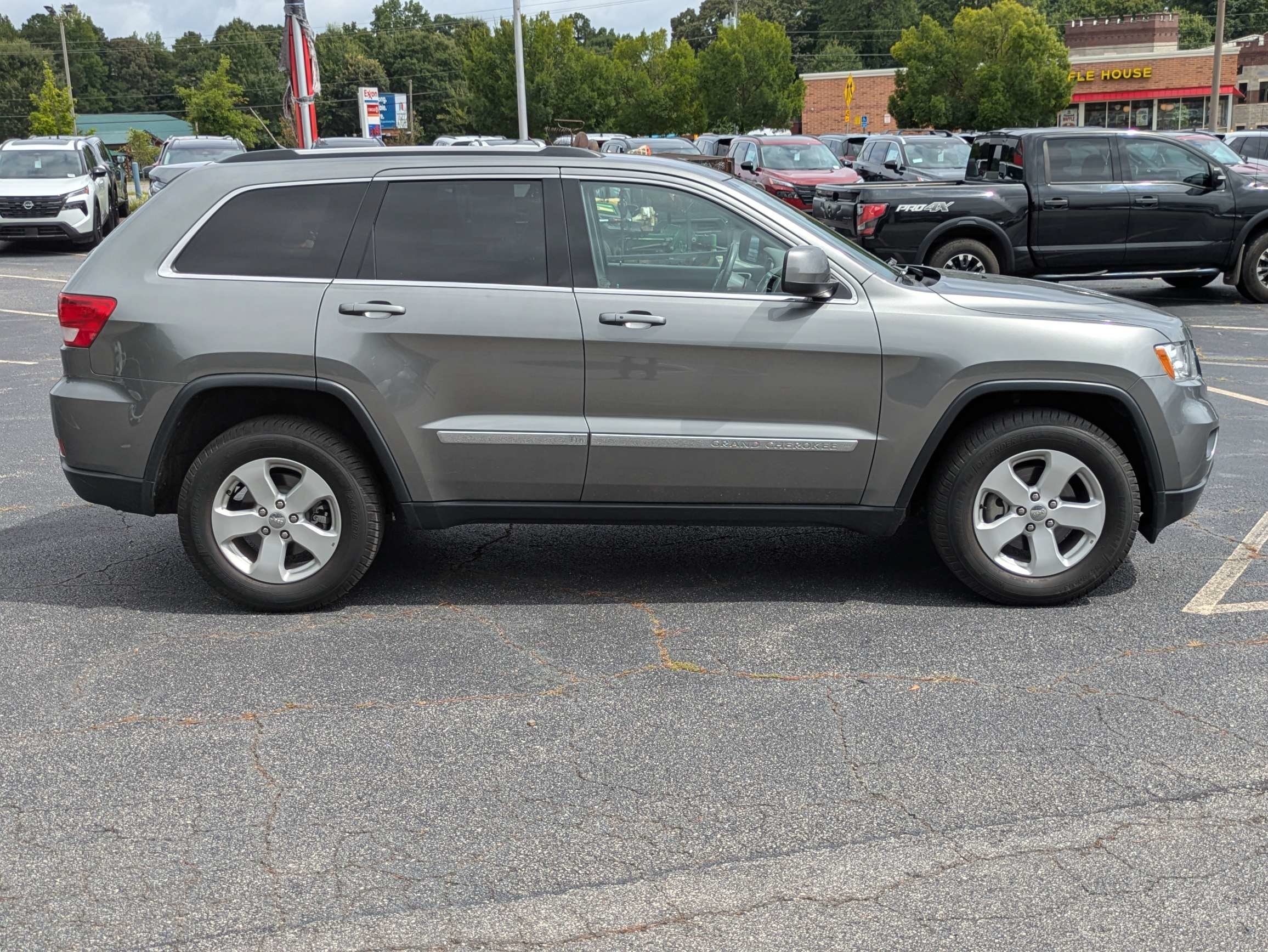 Used 2013 Gray Jeep Laredo image 2