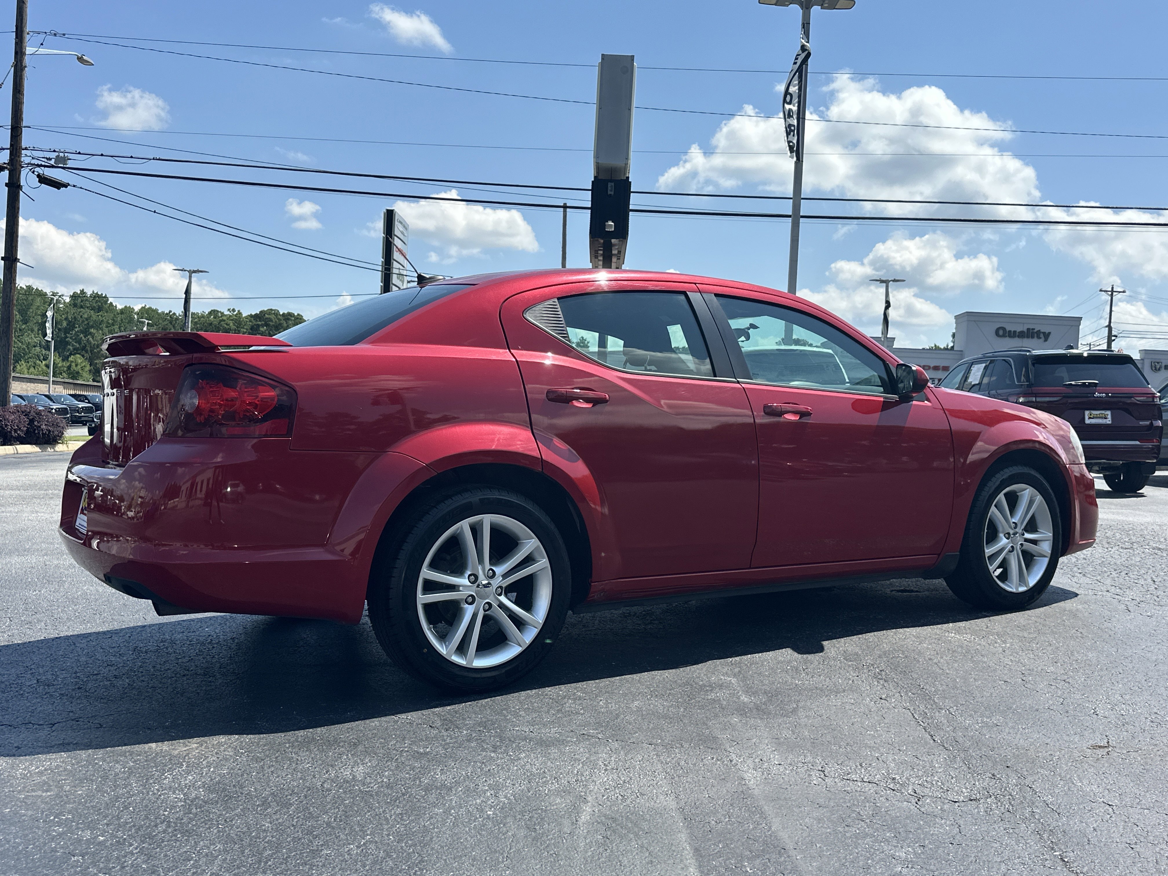 Used 2013 Redline 2-Coat Pearl Dodge SXT image 8