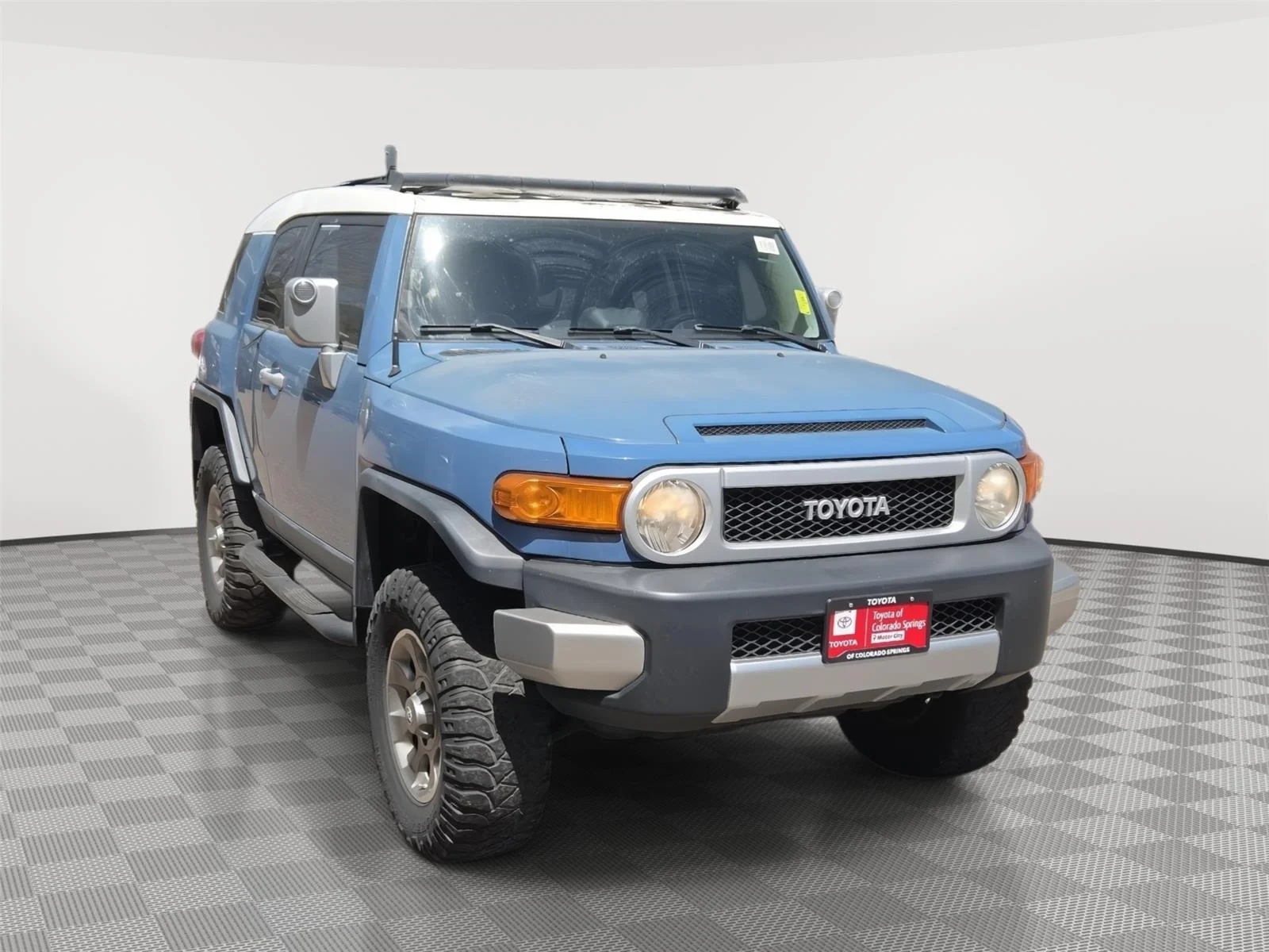 2011 Toyota FJ Cruiser 4x4's photo