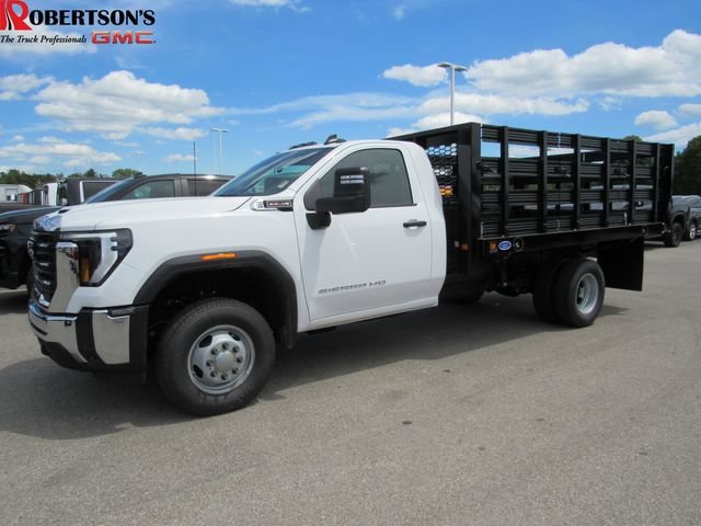 2026 GMC Sierra 3500 HD Chassis Cab Pro