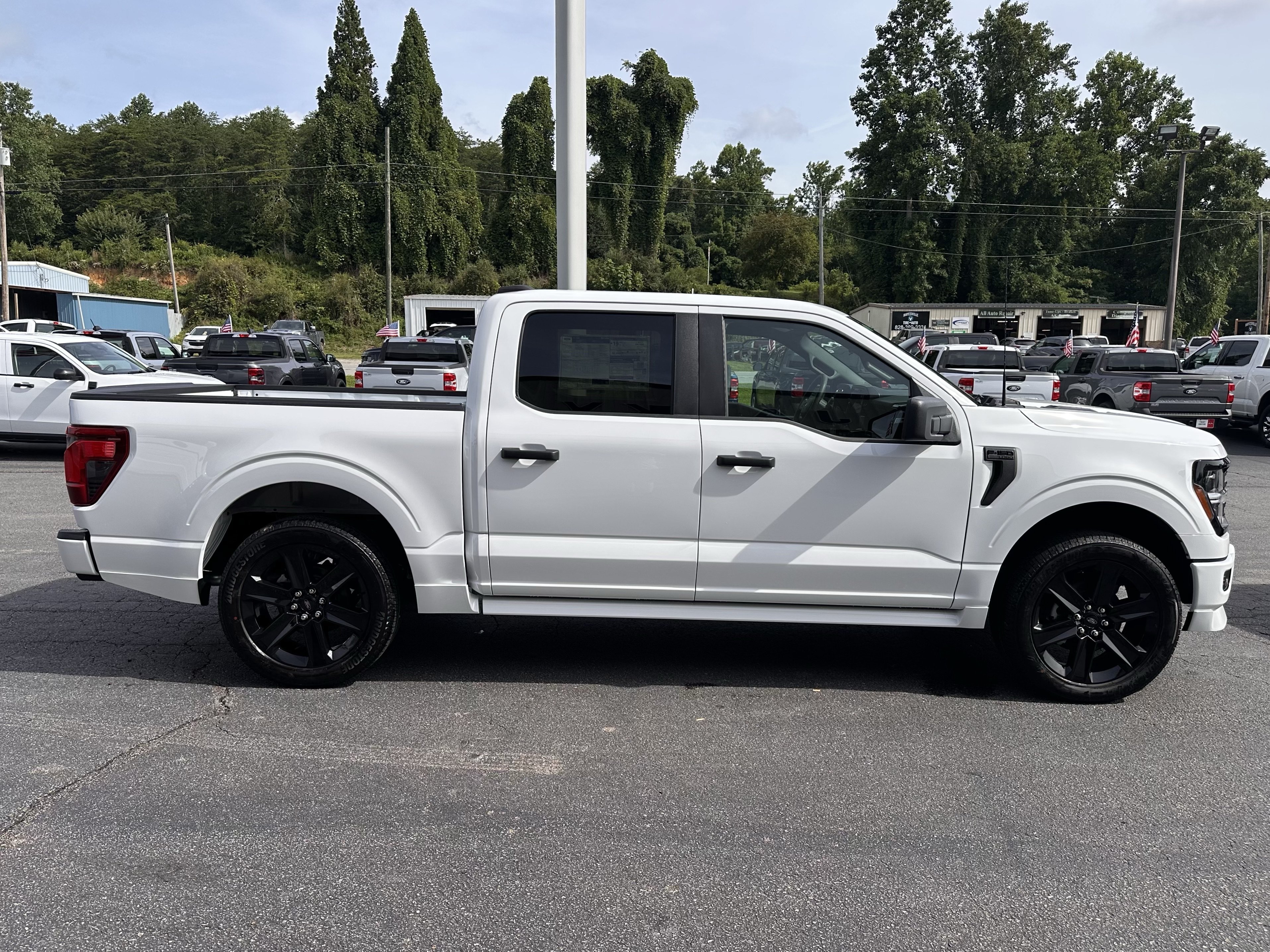 New 2026 Oxford White Ford STX® image 5