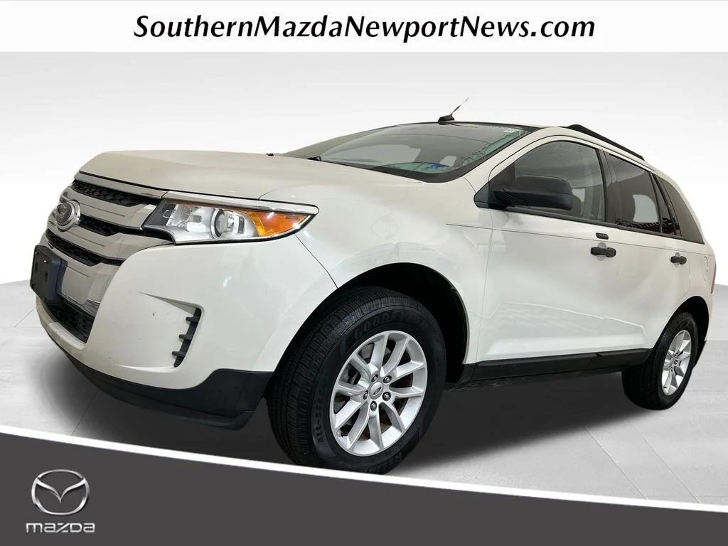 2013 Ford Edge SE's photo