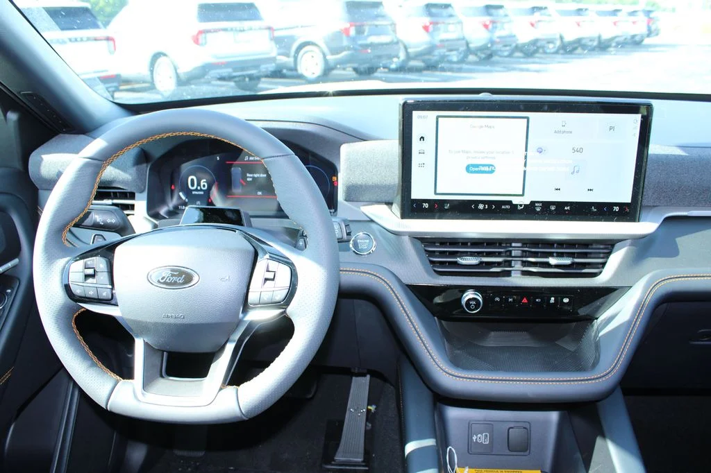 New 2026 Marsh Gray Ford Tremor® image 25
