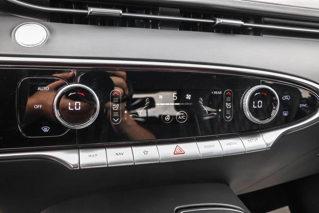 Used 2023 White Genesis 3.5T Sport image 32