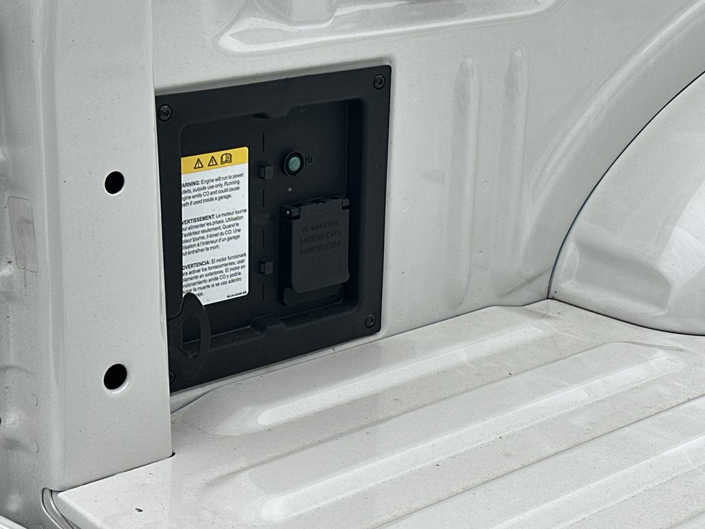 2025 Ford F-150 Lariat - Photo 10