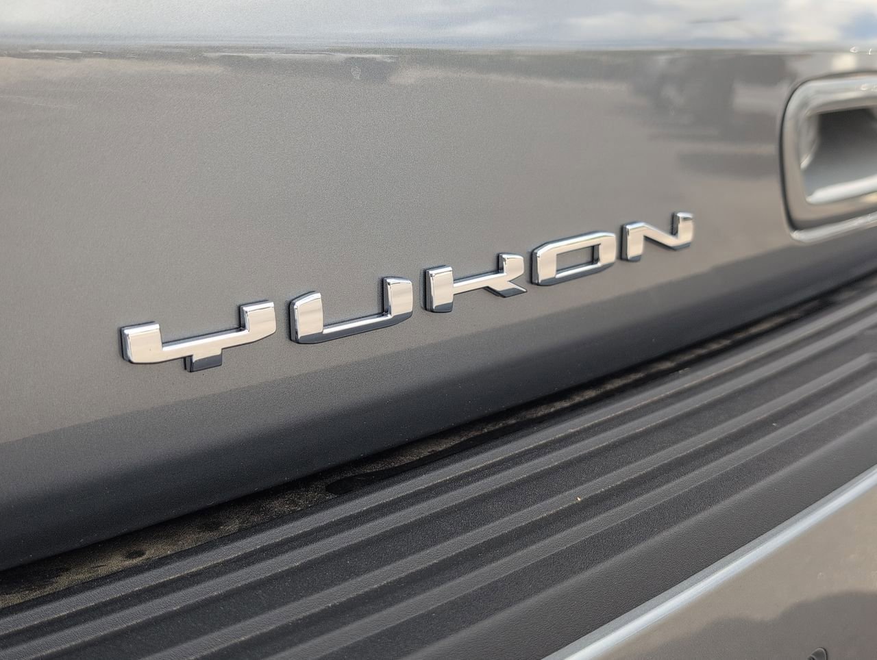 New 2026 Sterling Metallic GMC Denali image 33