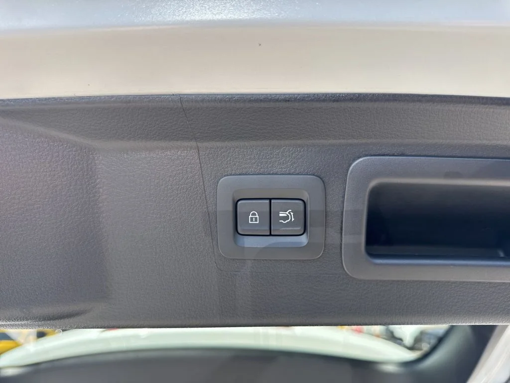 Used 2026 Beige Mazda 2.5 S Preferred image 33