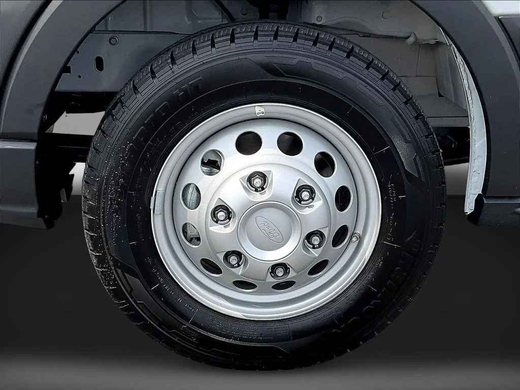 New 2026 Oxford White Ford Cargo Van image 13
