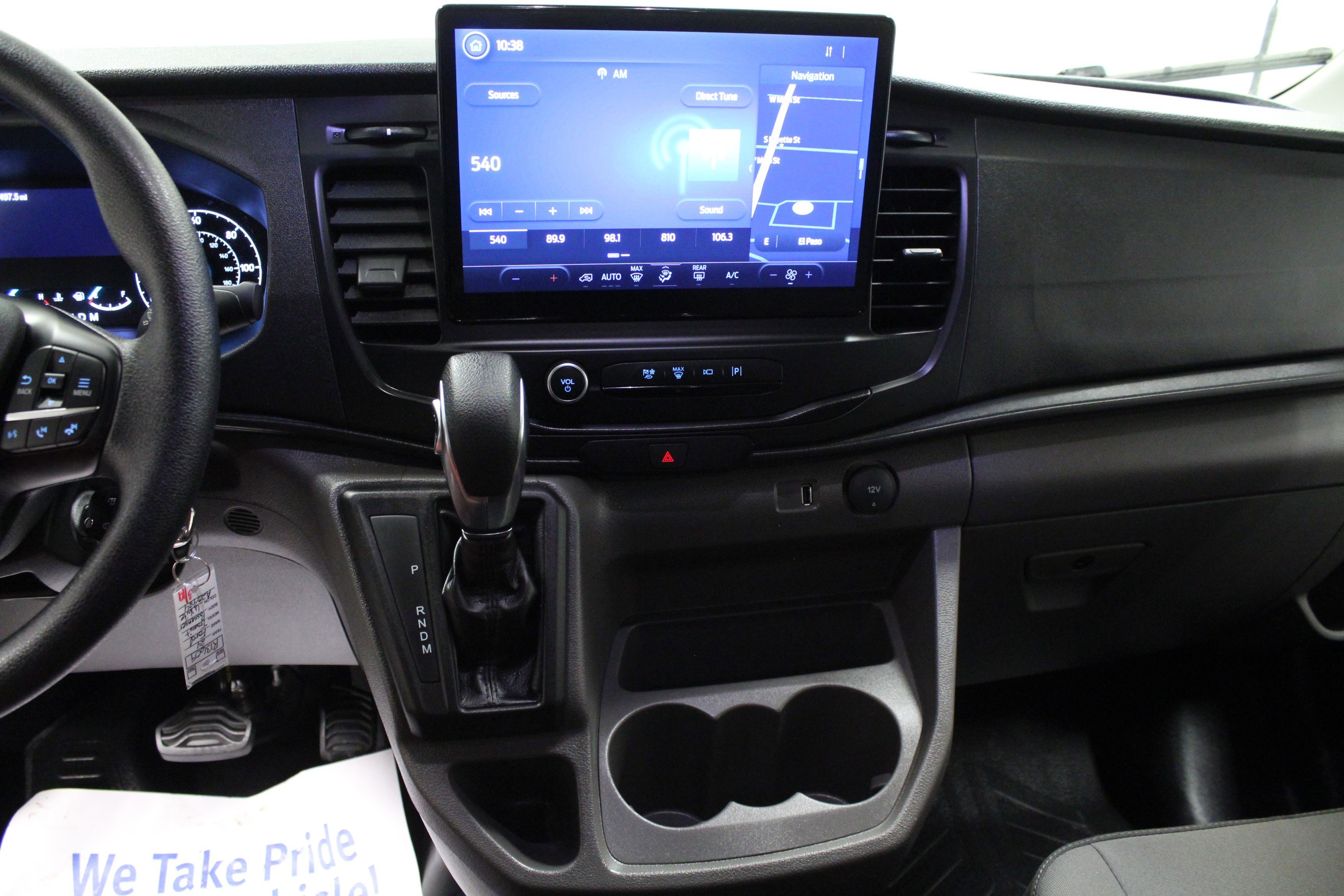 2024 Ford Transit Passenger Van XL - Photo 17