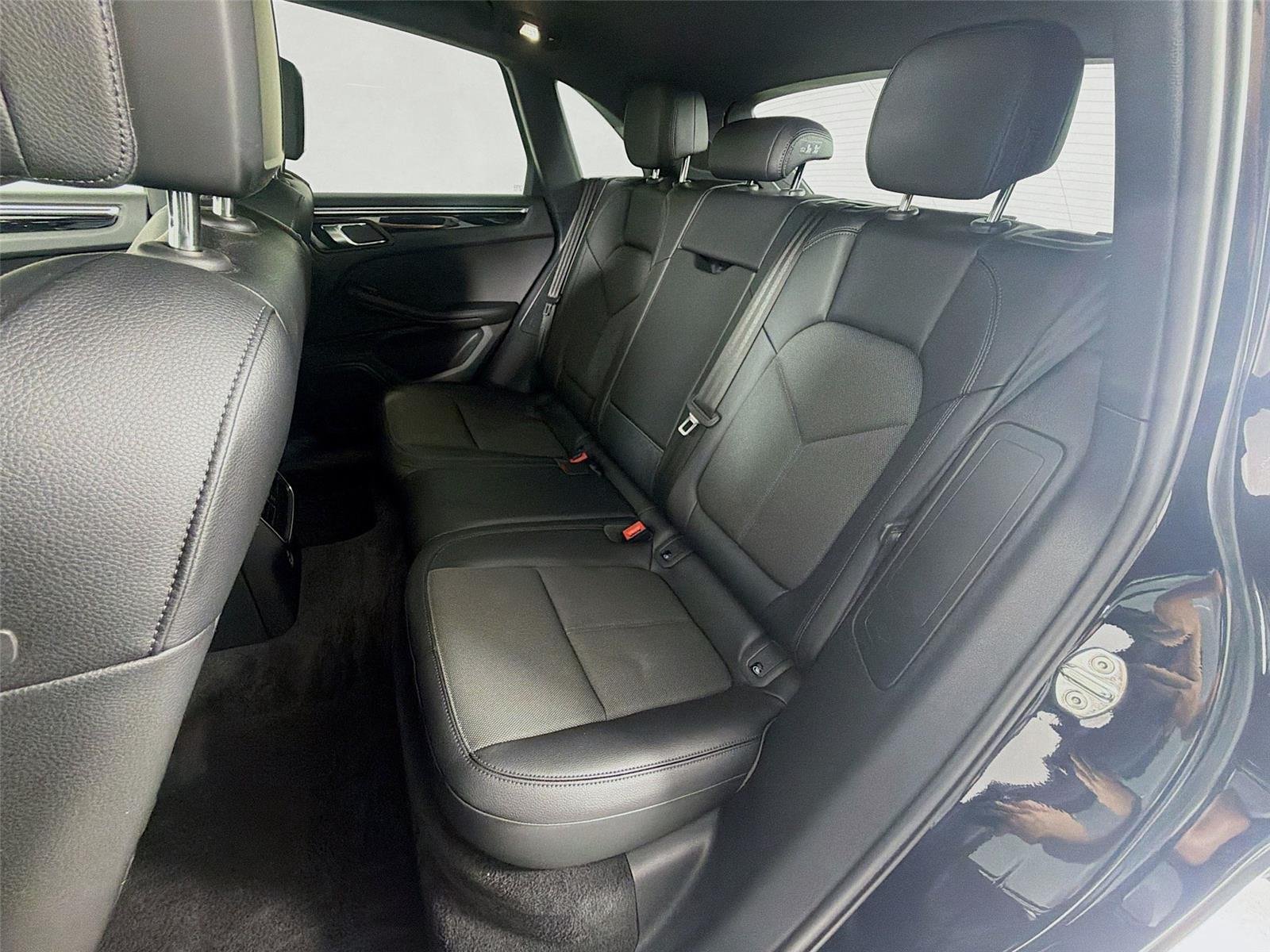 Used 2023 Black Porsche  image 20
