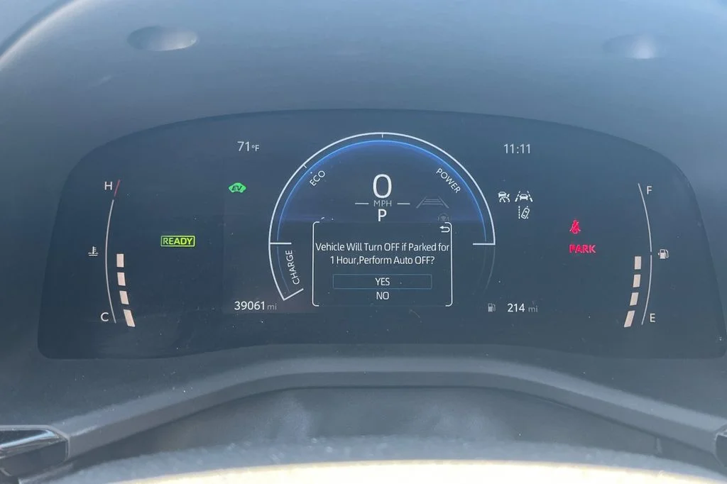 Used 2025 White Toyota LE image 35