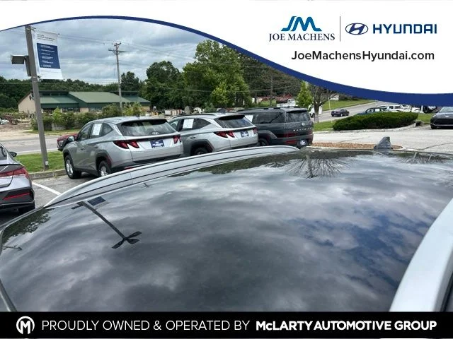 Used 2019 Black Kia LX image 7
